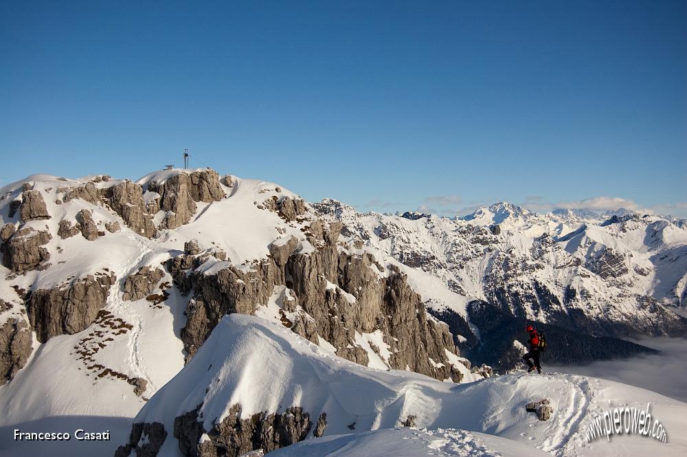 005 Crestine verso la cima.jpg